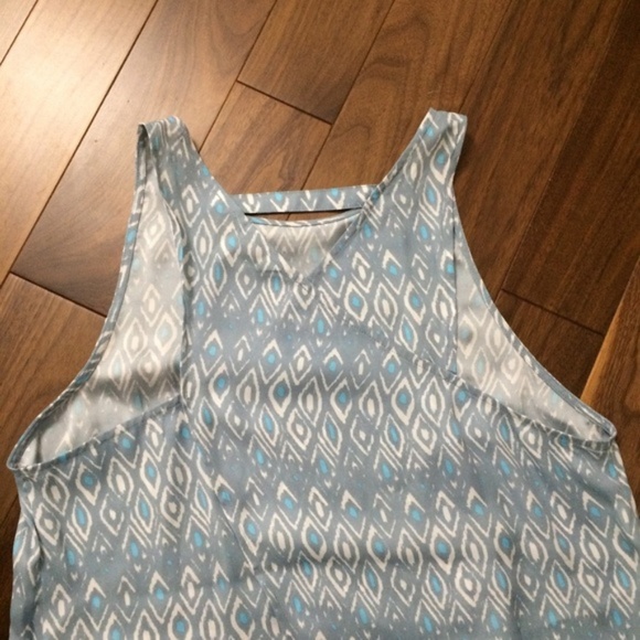 Cupcakes & Cashmere Diamond Pattern Tunic Shirt - Picture 3 of 5